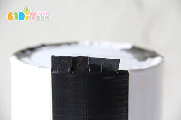 DIY Savings Box from Empty Cans