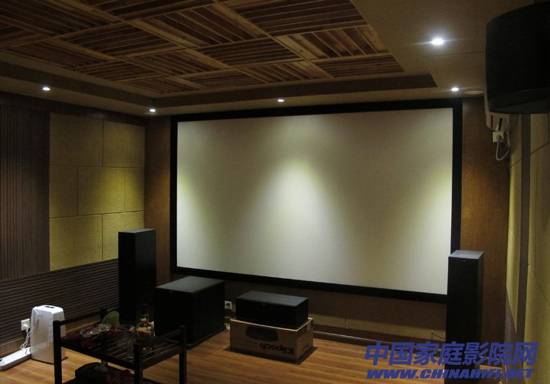 Home theater audio-visual room decoration design Raiders