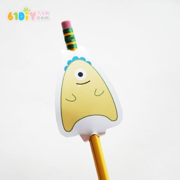 DIY making cute little monster pen holder