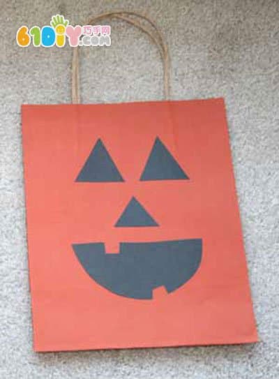 Halloween Children's Handmade: Paper Bag Making Pumpkin Monsters