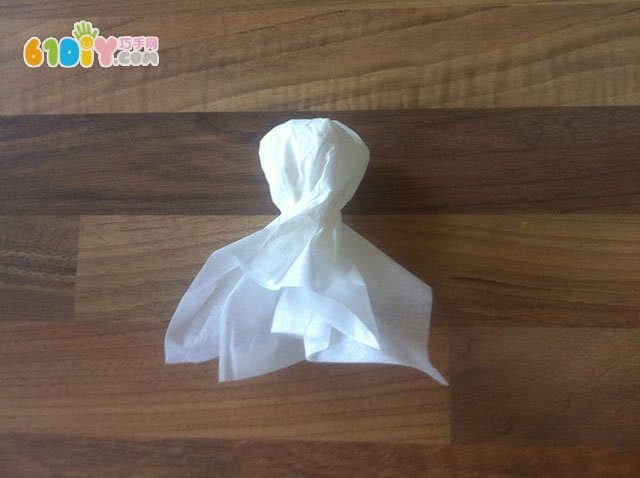 Halloween: Napkin DIY Ghost