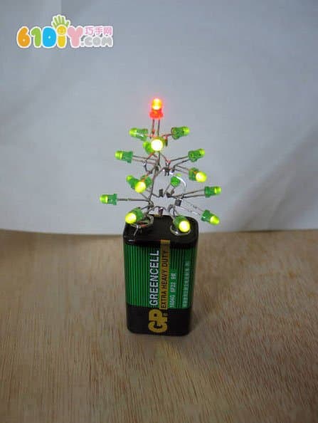 Making bright and shiny Christmas trees with LEDs
