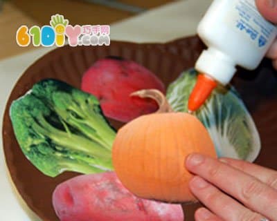 Thanksgiving Vegetable Cornucopia