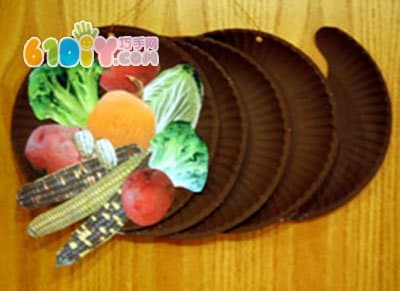 Thanksgiving Vegetable Cornucopia