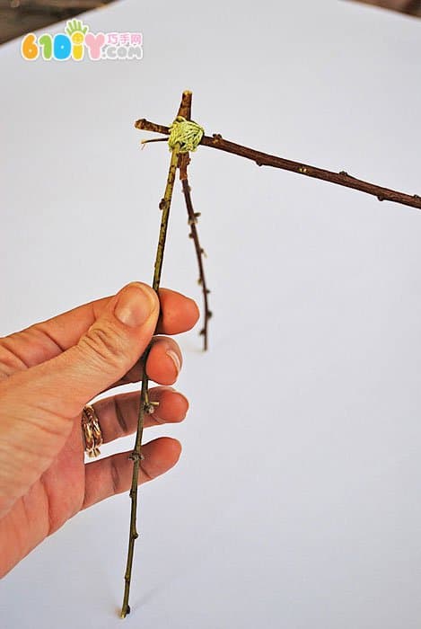 Christmas Handmade - Twig DIY Making Christmas Reindeer