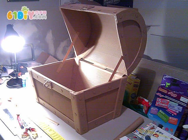 Carton Waste Making Treasure Chest