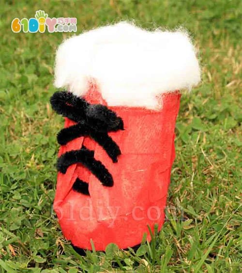 Paper Cup DIY Christmas Boots