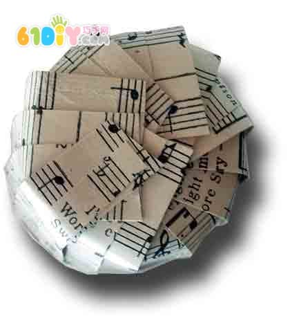 Petstick Paper and Paper Cup DIY Christmas Bell