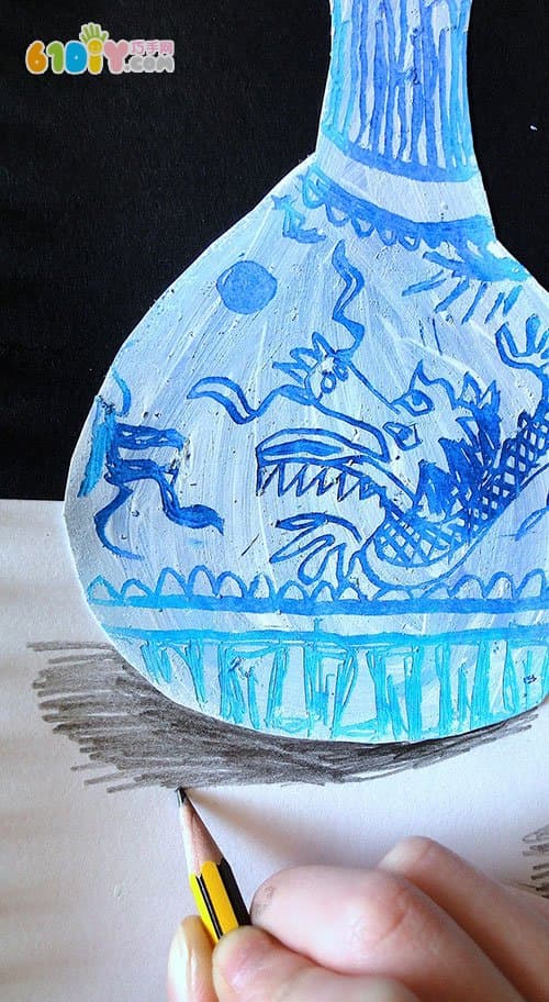 Children's creative handwork beautiful blue and white porcelain