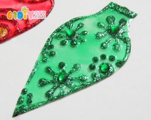 Glitter glue handmade Christmas ball ornaments