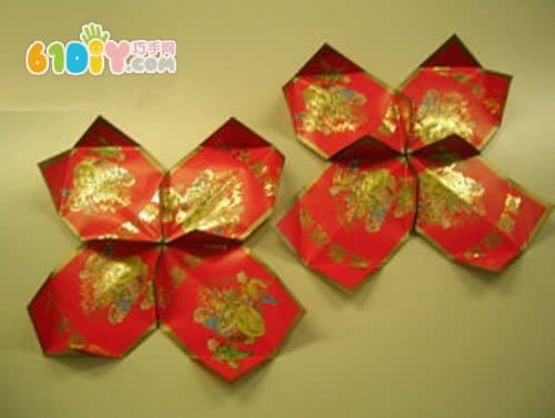 Simple red envelope lantern