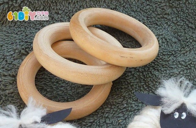 Ring Lamb Handmade