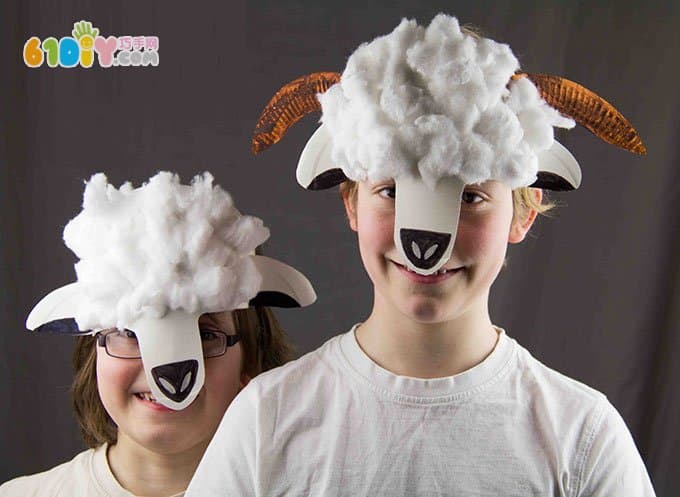 Paper tray handmade lamb mask