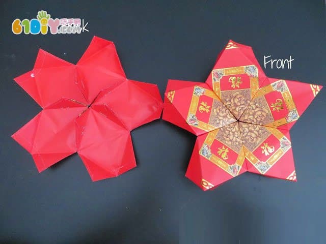 10 red envelopes making stars