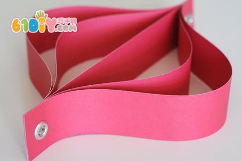 DIY Paper Lantern Jewelry for New Year