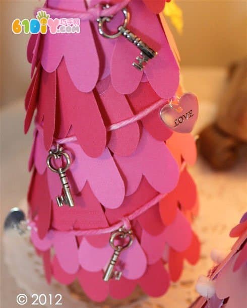 Valentine's Day DIY Love Tree