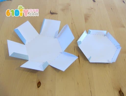 Hexagonal Packaging Box Production Process