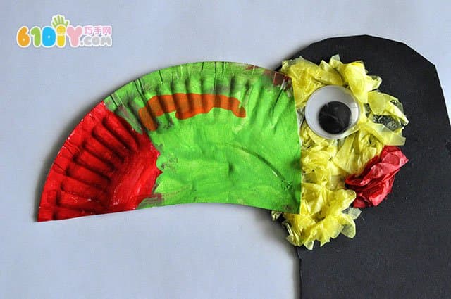 Creative paper plate handmade beautiful toucan