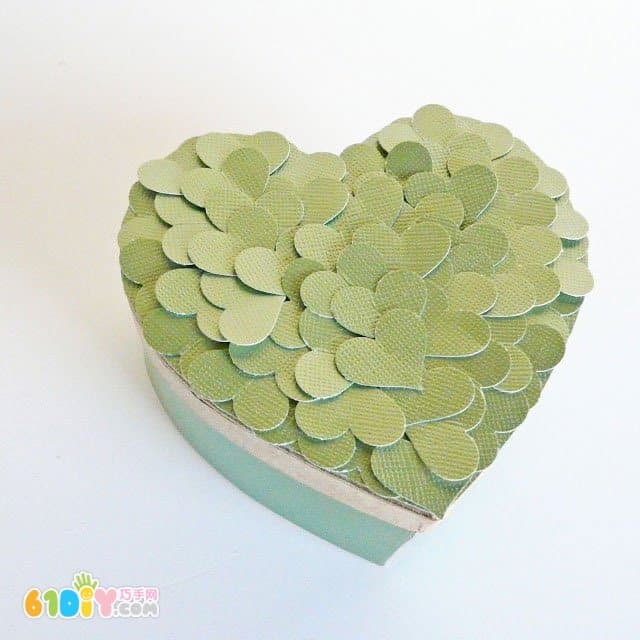 Heart-shaped Gift Box DIY