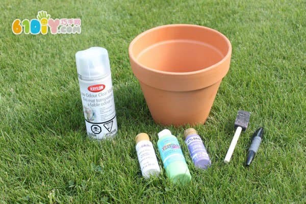 Homemade footprint butterfly flower pot