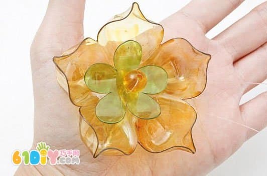 Handmade beautiful plastic bottle flowers