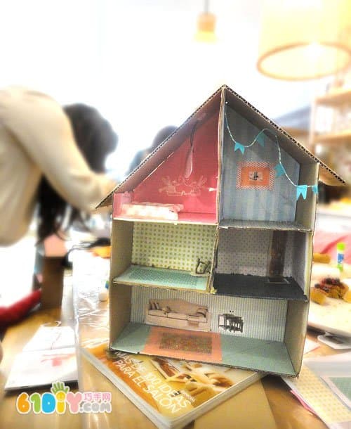 Waste Carton Making Paper House