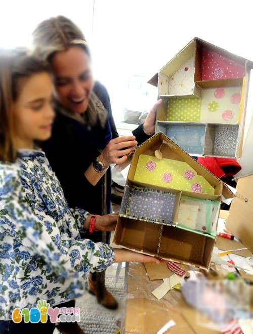 Waste Carton Making Paper House