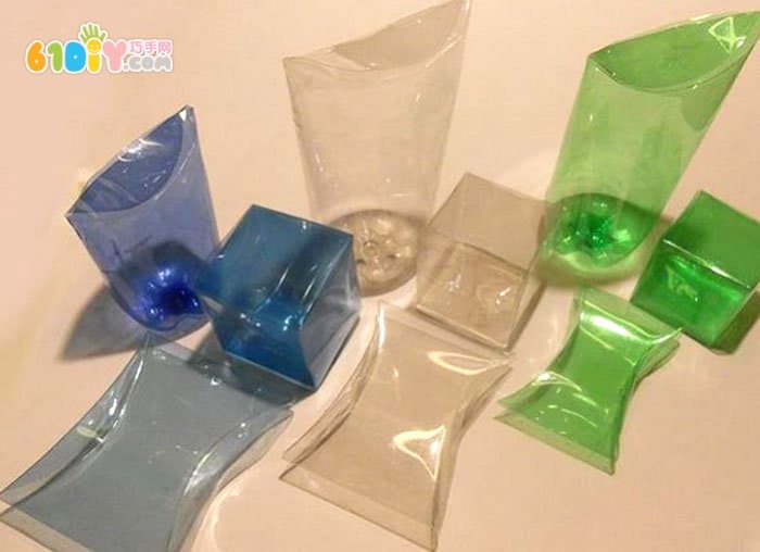 Transparent drink bottle making beautiful gift box