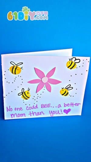 Making Mother's Day Card Flower Handprinting Bee Card