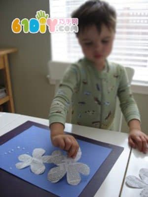 Handmade Newspaper Flower Card