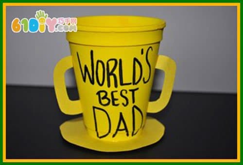 Paper Cup DIY Making Father's Day Trophy