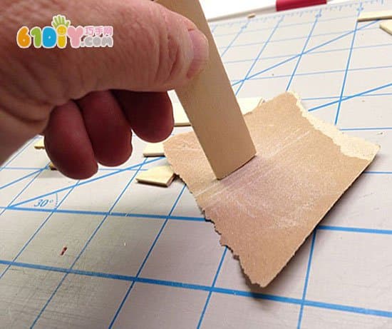 Ice cream stick clothespin manual mini fighter DIY