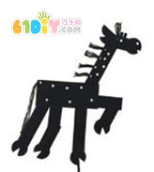 Simple shadow production: running giraffe