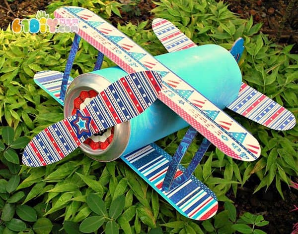 Cans turned waste into treasure handmade aircraft model