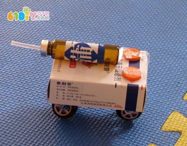 Waste carton bottle cannon handmade work