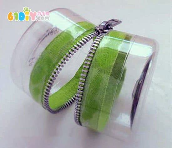 Waste Beverage Bottle Making Zipper Storage Box