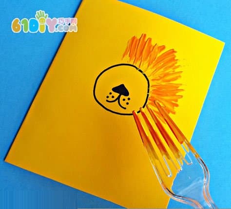 Children's simple and fun lion card