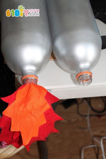 Children's toy handmade plastic bottle making spray paint backpack