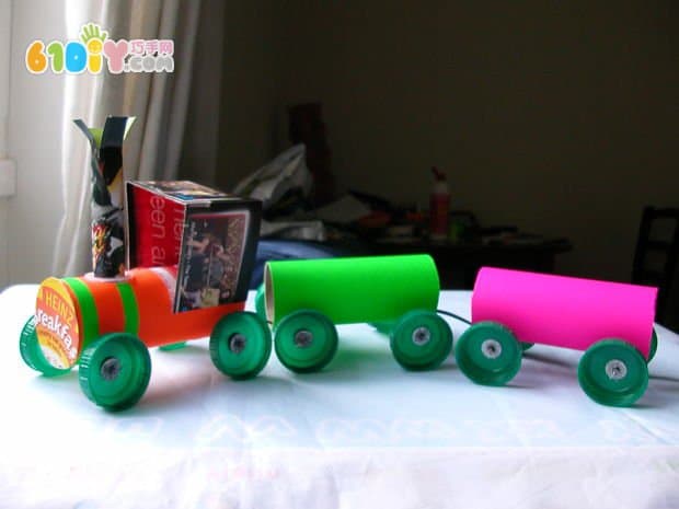 Roll paper trolley train handmade process