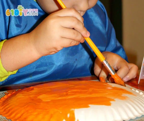 Halloween children handmade paper plate pumpkin blame
