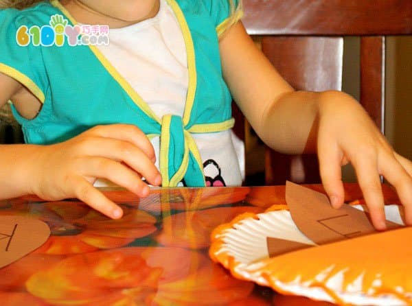 Halloween children handmade paper plate pumpkin blame