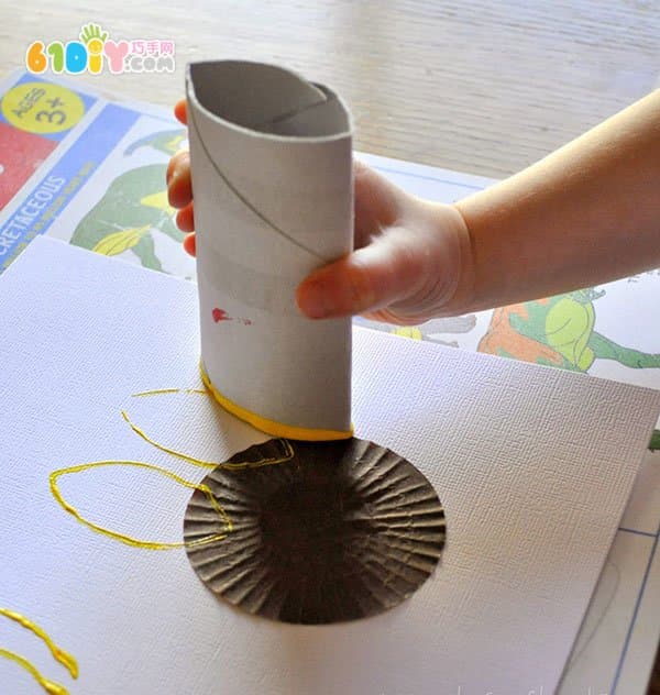 Children's paper tube handmade cute thanksgiving turkey stickers