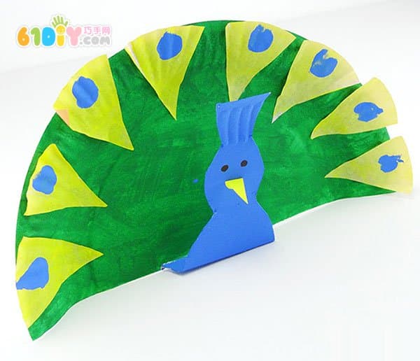 Children's paper tray handmade cute green peacock making