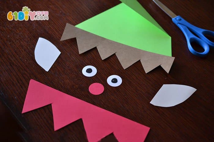 Paper tray DIY making Christmas elves