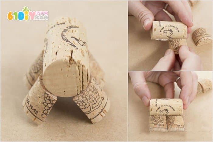 Christmas making wine cork DIY reindeer