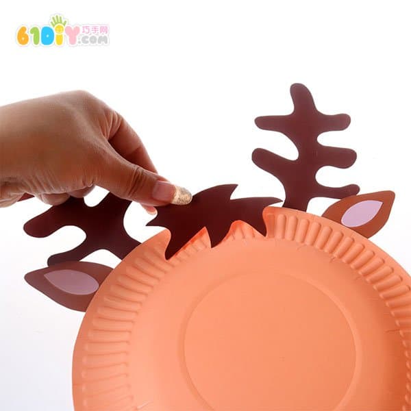 Christmas paper plate handmade reindeer