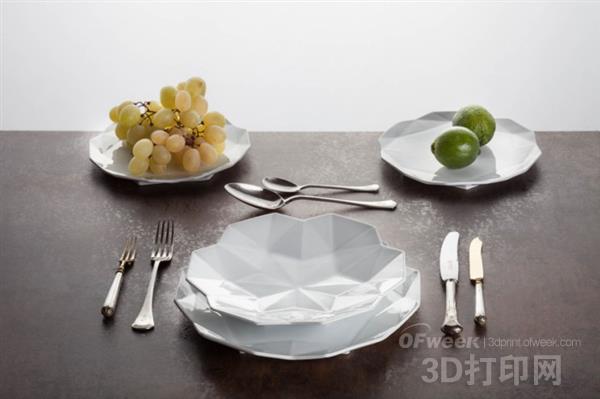 Boutique: beautiful 3D printed tableware in Czech Cubism style