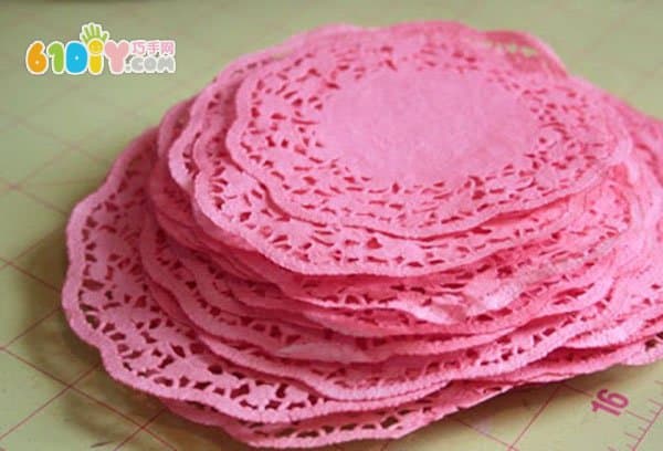 Lace cake paper making holiday pull flower