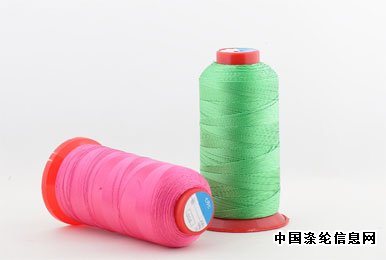 Method for determining the density of polyester threads