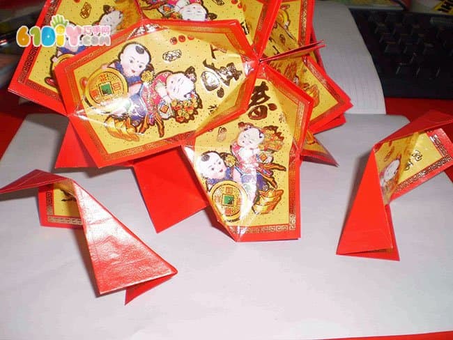 Lantern Festival DIY heart-shaped red envelope lantern making process